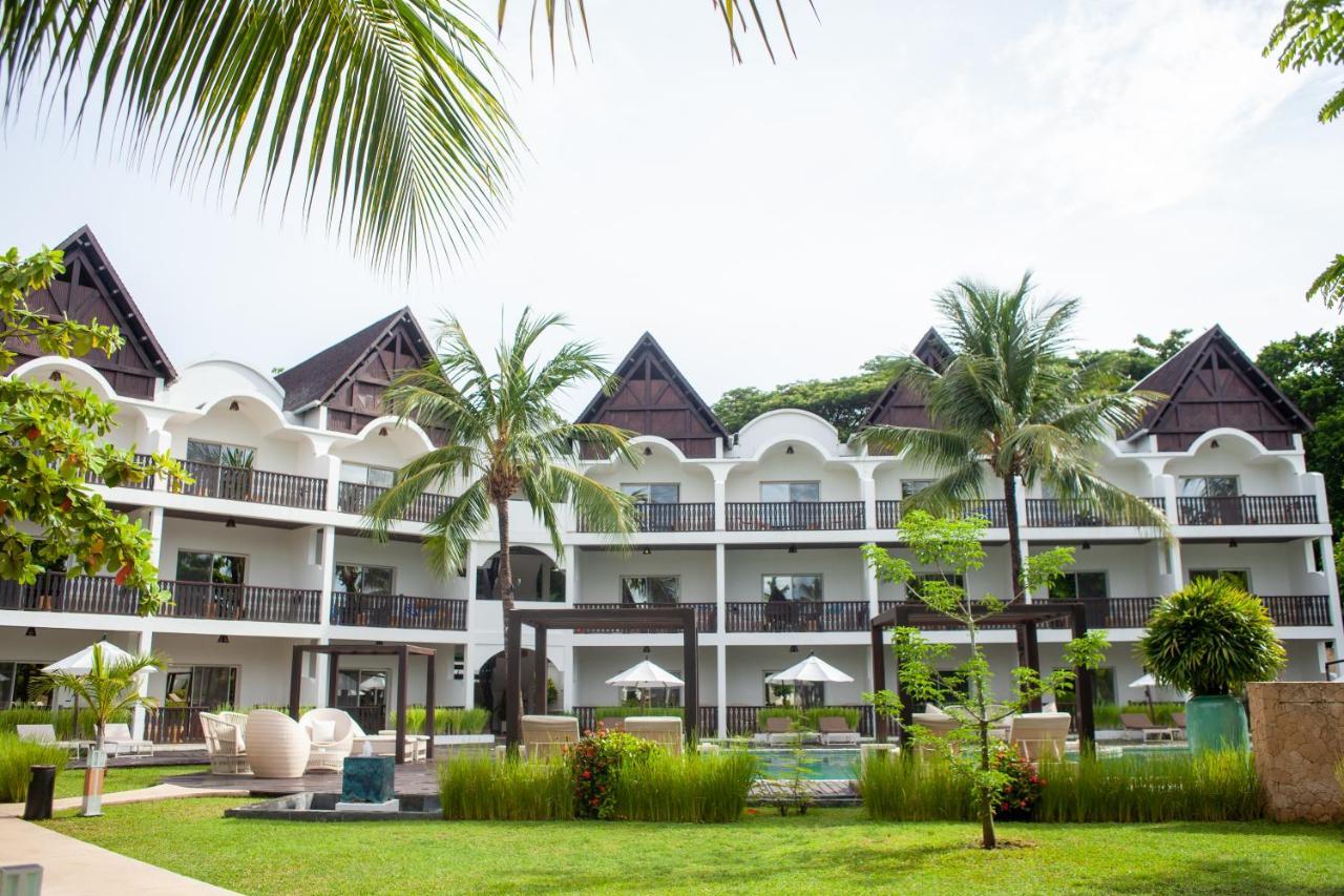 Royal Beach Hotel Амбатолоака Экстерьер фото